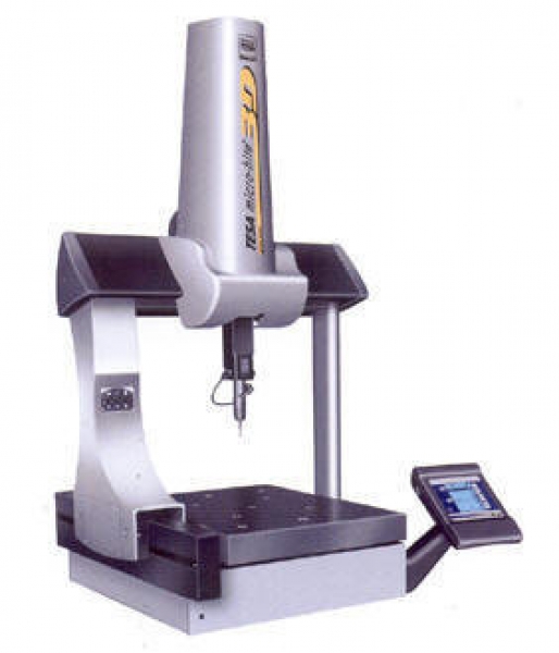 Controlled measuring head adjustment 0 - 90 ° Travel: X axis 600mm Y axis 750mm Z axis 430mm